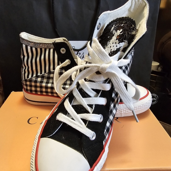 High sneakers . - Picture 4 of 12